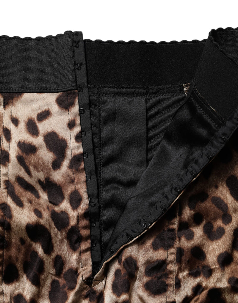 Shorts muy cortos Dolce & Gabbana marrones con estampado de leopardo y tiro alto