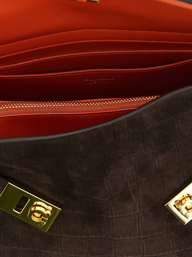 Ferragamo Ferragamo Hug Soft (m) Shoulder Bag