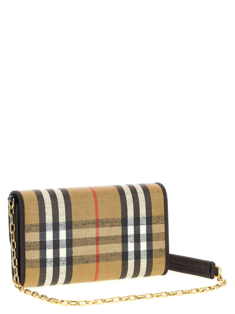 Burberry Highlands Wallet On Chain | Urbalenti™ NYC
