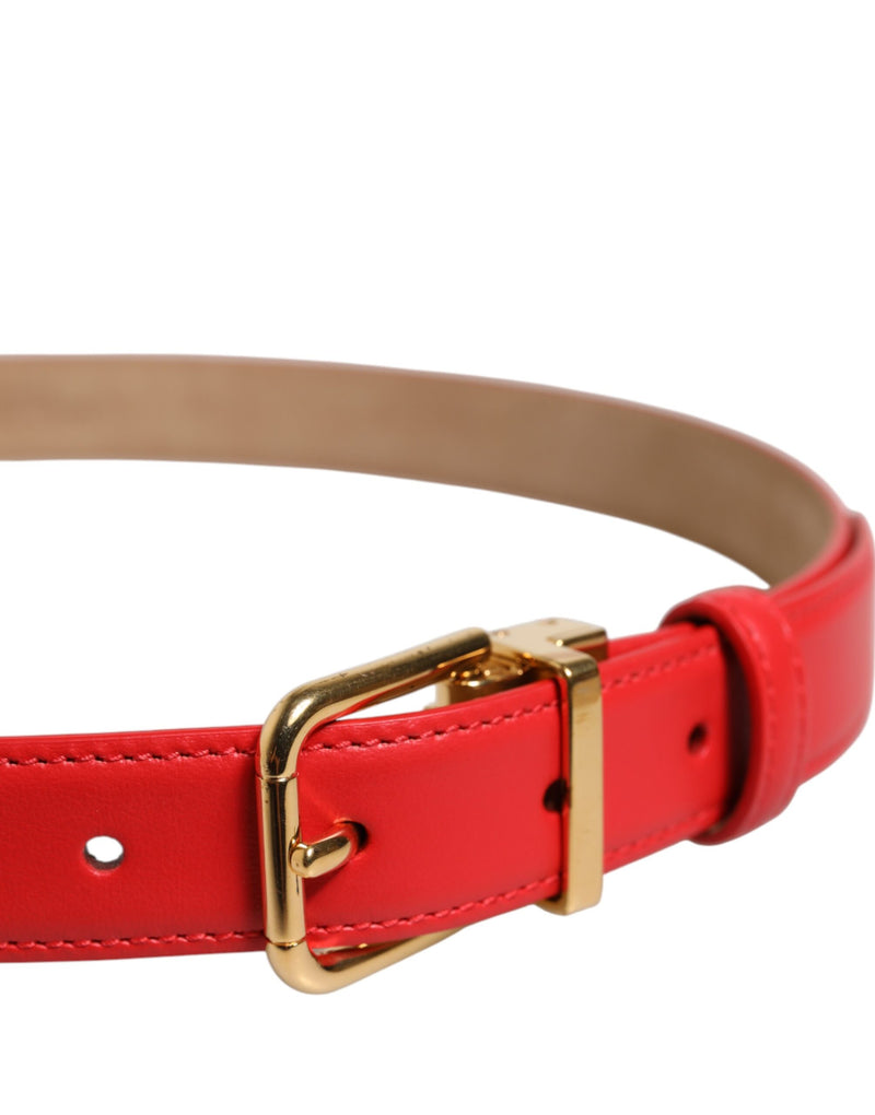 Dolce & Gabbana Cintura in pelle rossa con fibbia in metallo dorato