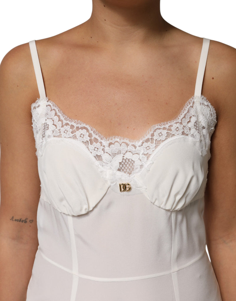 Camisa de dormir Dolce & Gabbana blanca de seda, con encaje y logo DG dorado