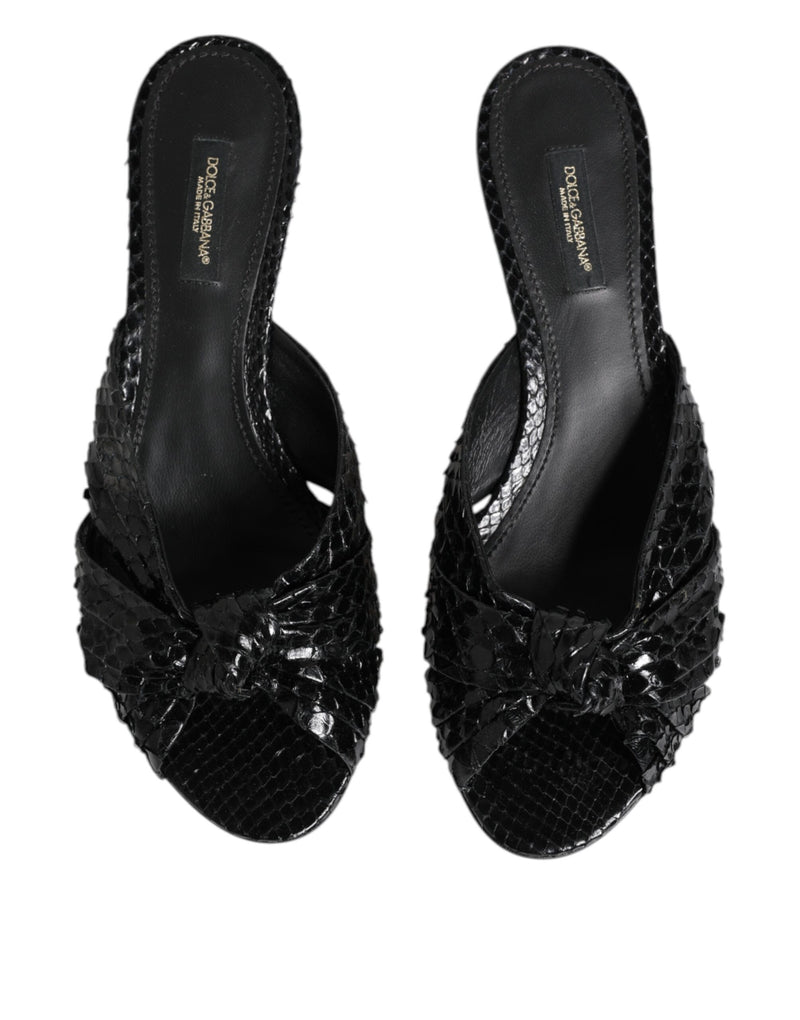 Sandálias rasteiras de couro preto com salto Dolce & Gabbana