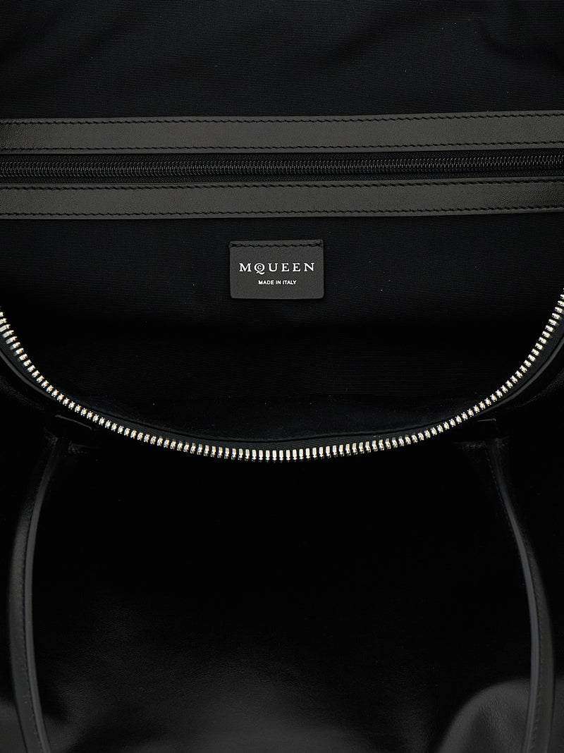 Alexander McQueen Alexander McQueen Maxi Manta Shoulder Bag