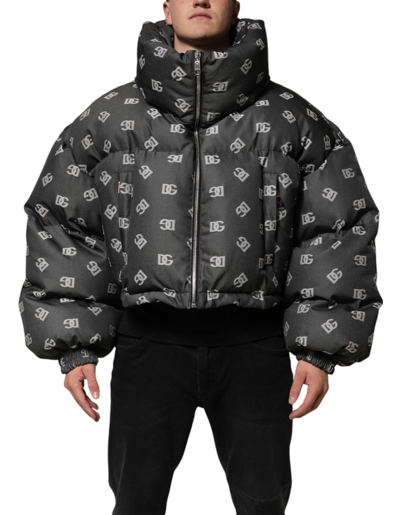 Jaqueta puffer masculina Dolce & Gabbana, preta, com monograma DG e fechamento por zíper