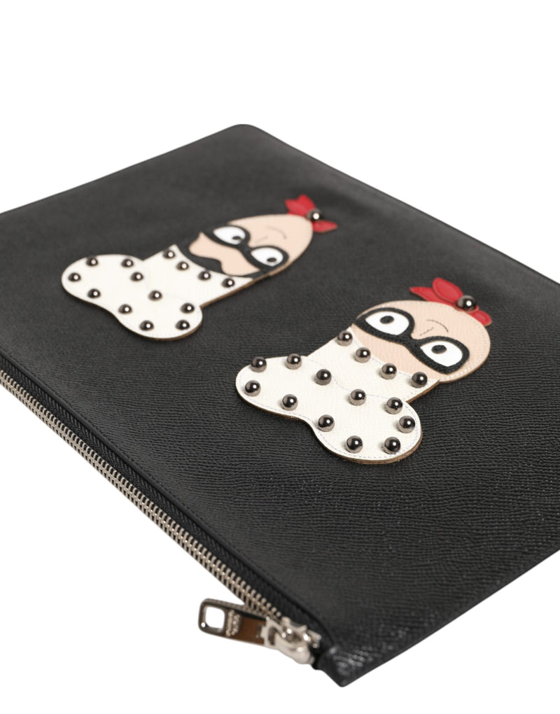 Bolso de mano tipo sobre para hombre de piel negra con adornos #DGFAMILY de Dolce & Gabbana
