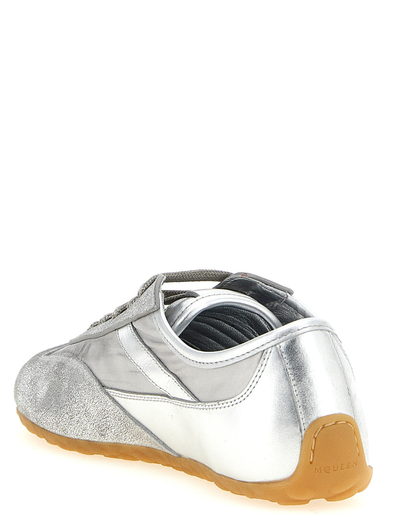 Alexander McQueen Boxe Basse Sneakers | Urbalenti™ NYC