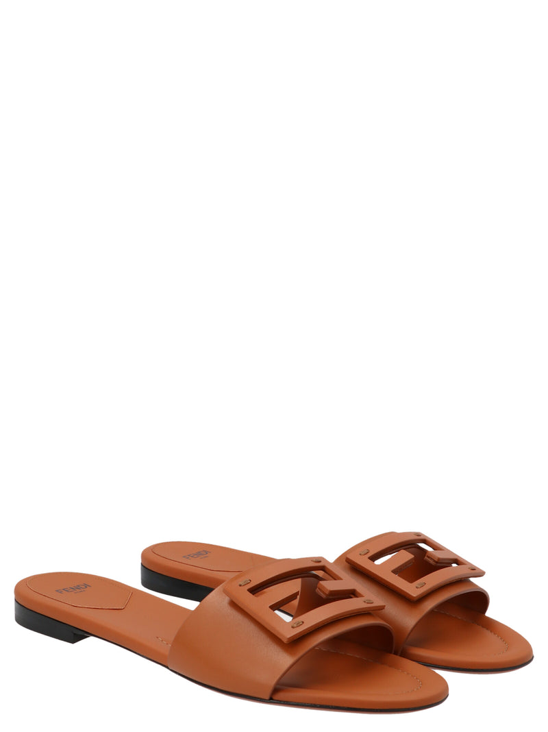 Fendi Fendi Slide Baguette