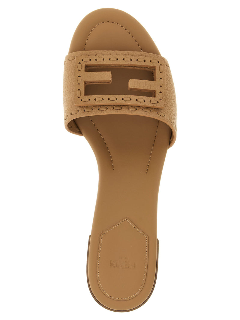 Fendi Fendi Baguette Slides
