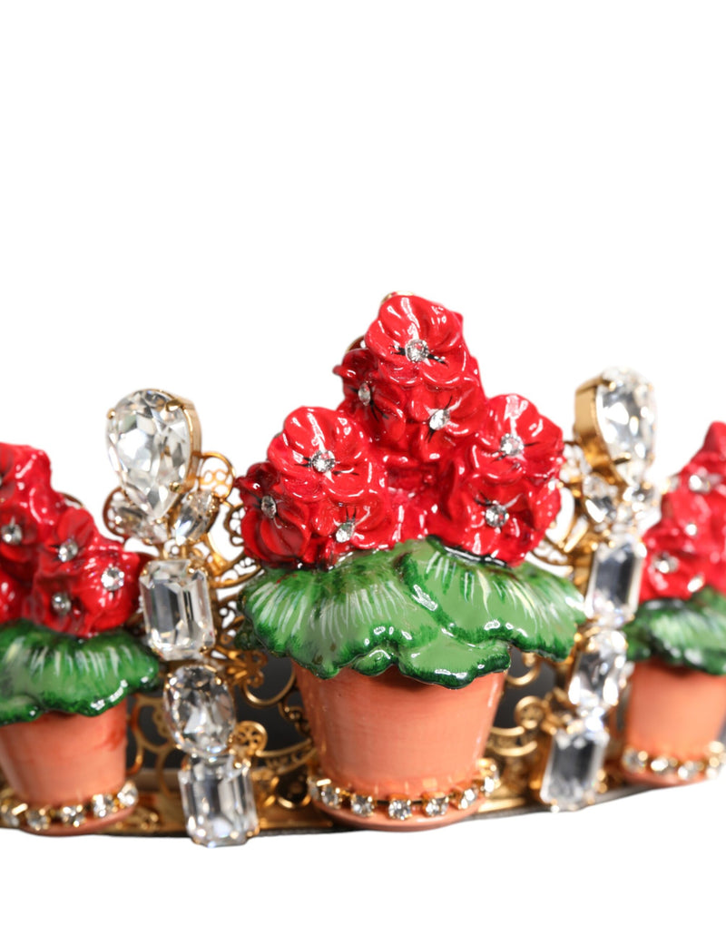Diadema tipo tiara con corona dorada de cristales y maceta floral roja de Dolce & Gabbana