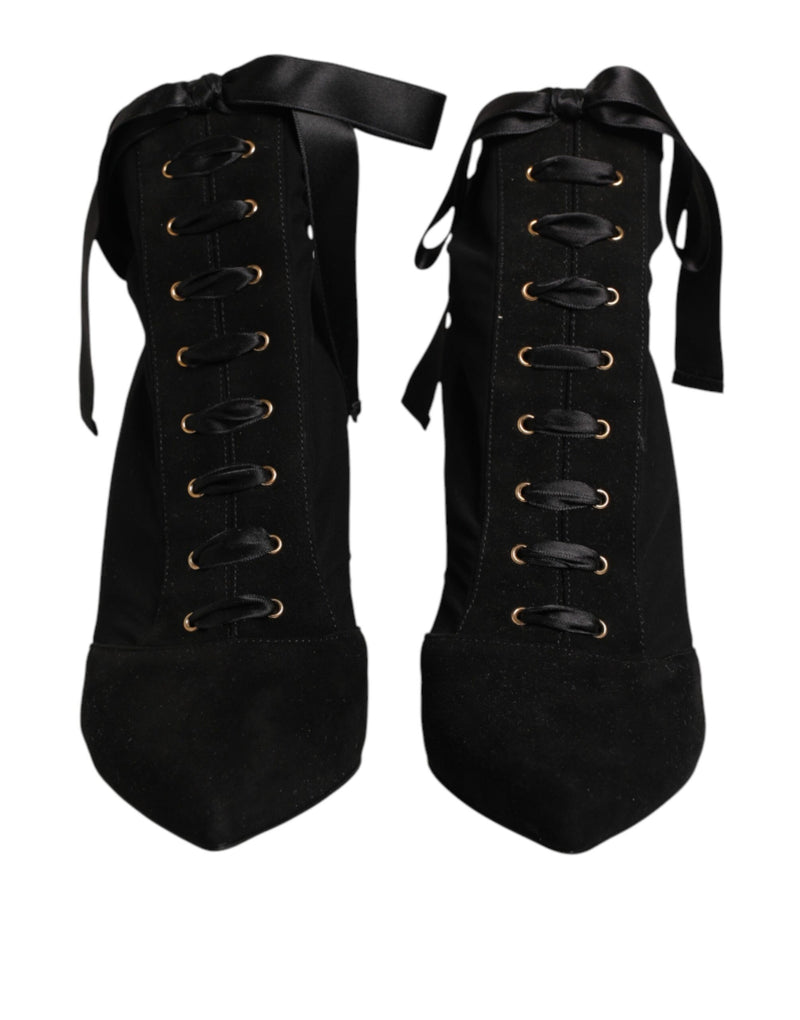 Bota preta Dolce & Gabbana de salto agulha com cadarço e renda