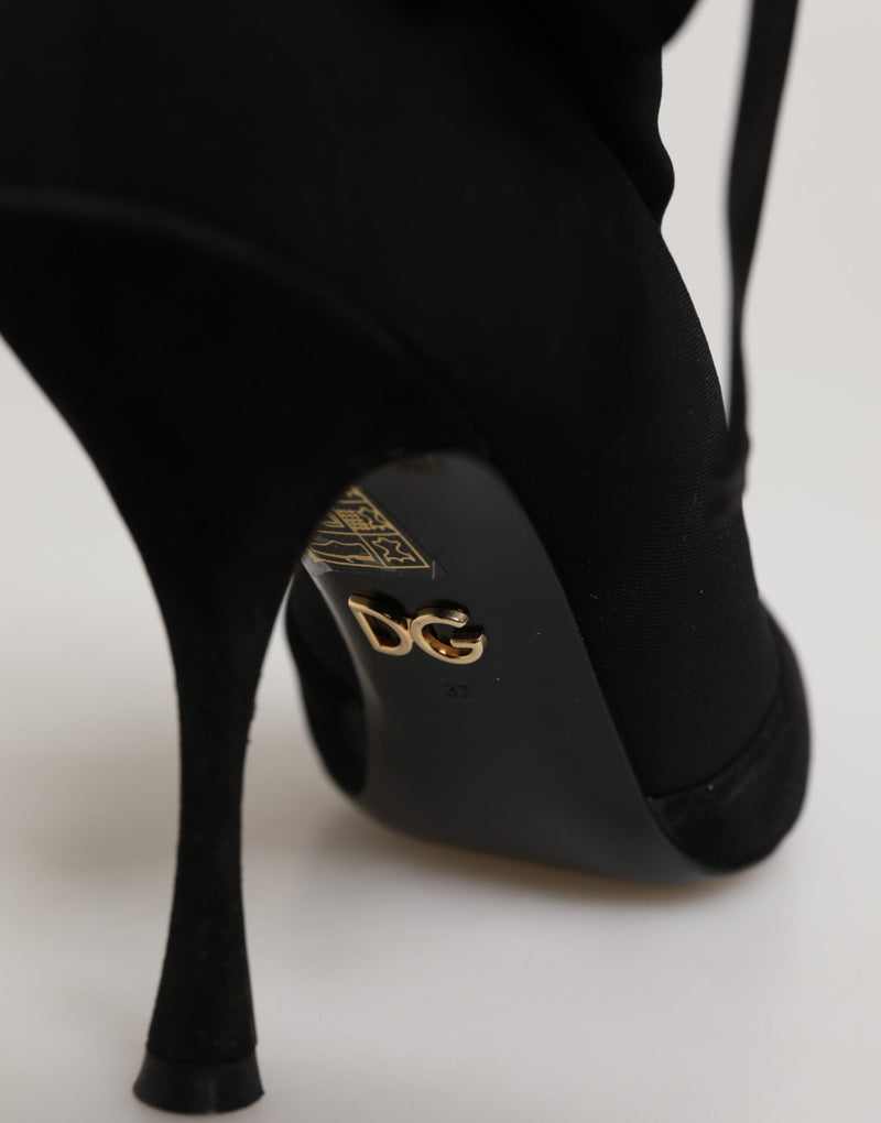 Bota preta Dolce & Gabbana de salto agulha com cadarço e renda