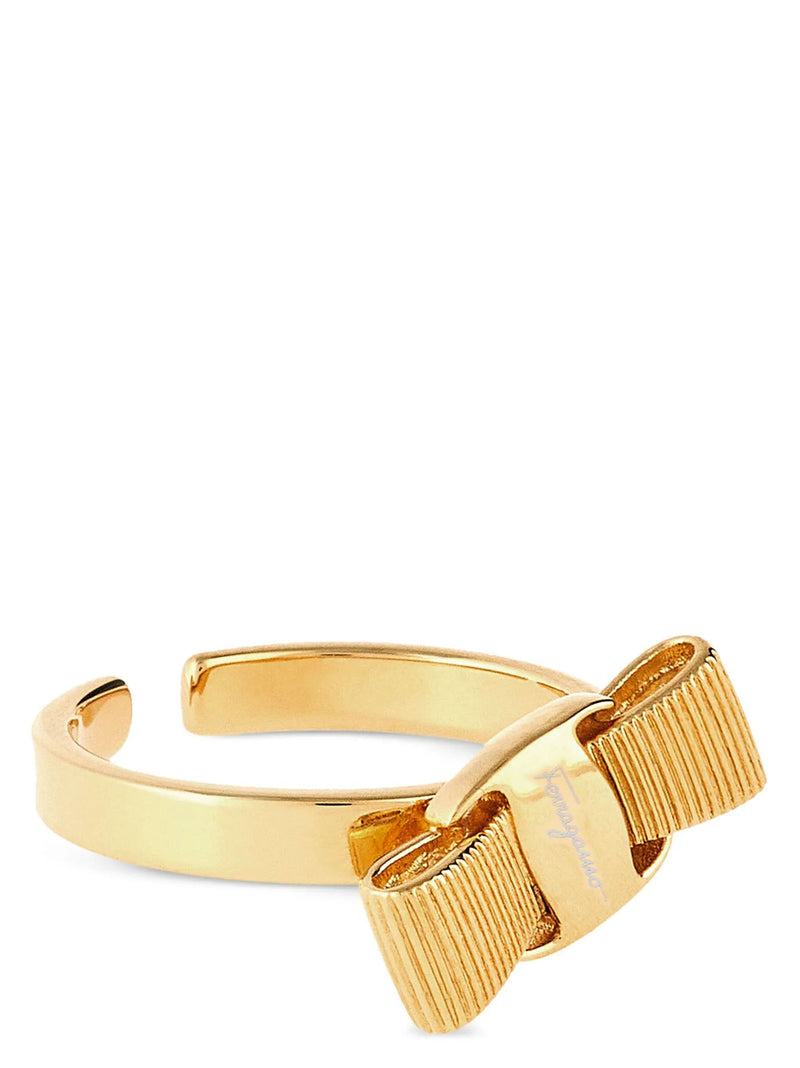 Ferragamo Vara Ring | Urbalenti™ NYC