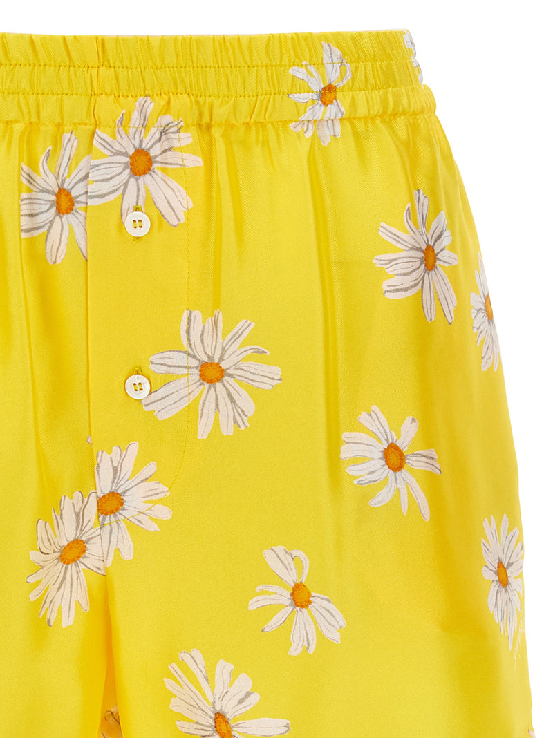 Moschino Margherite Print Shorts | Urbalenti™ NYC