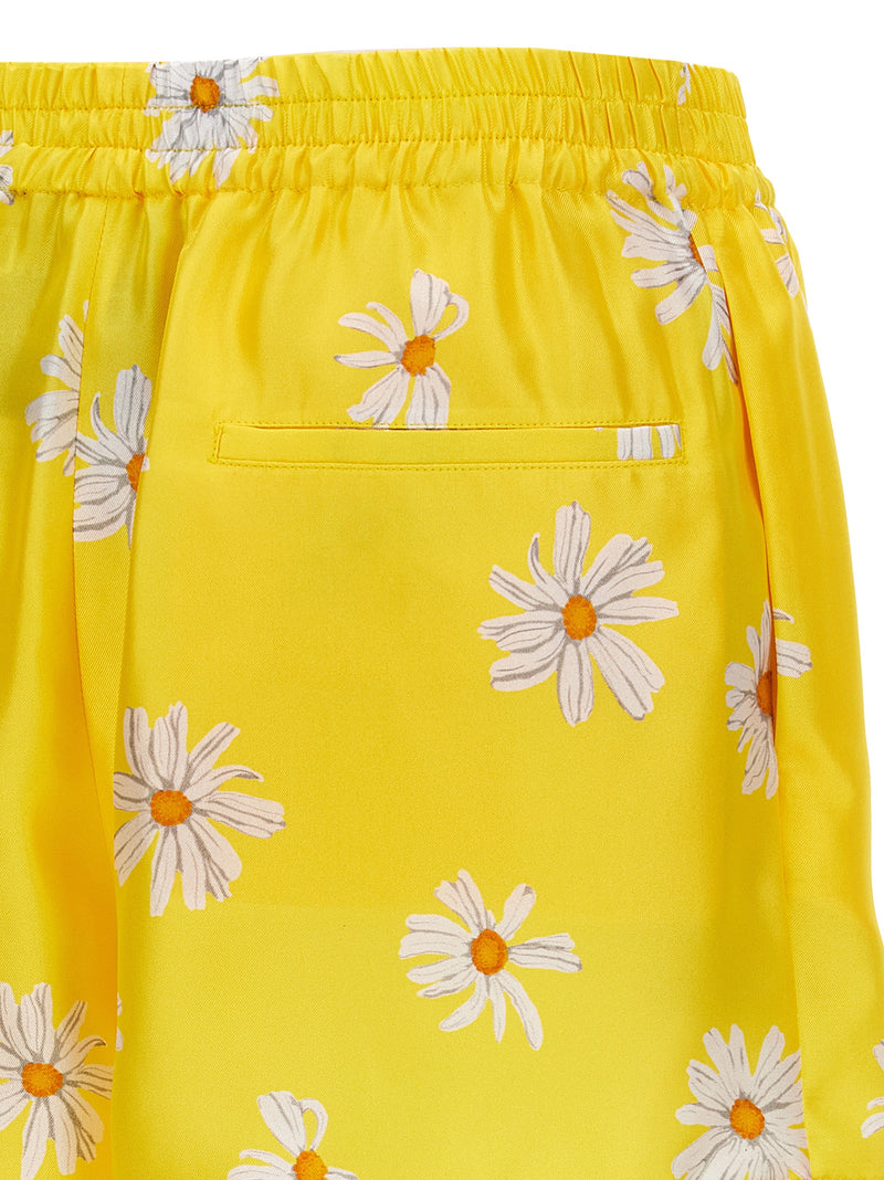 Moschino Margherite Print Shorts | Urbalenti™ NYC