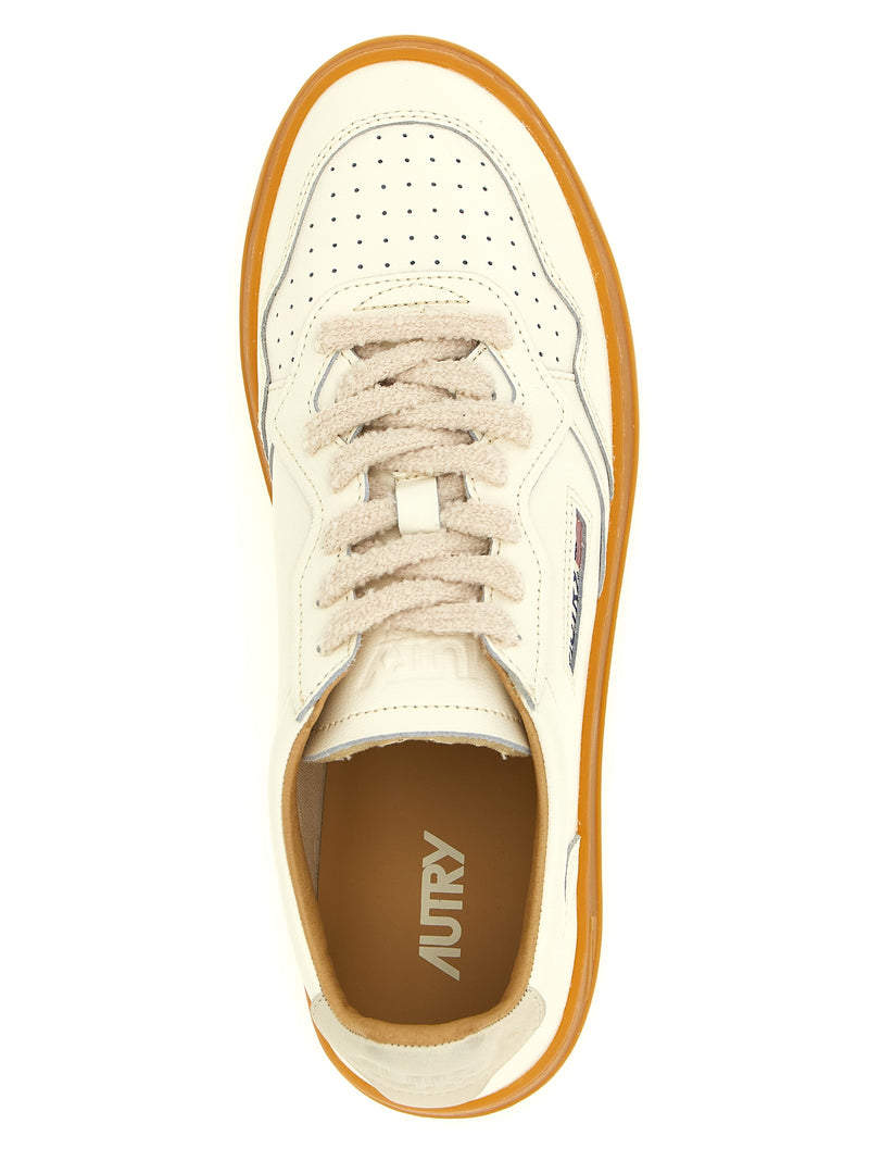 Autry Autry Medalist Low Sneakers
