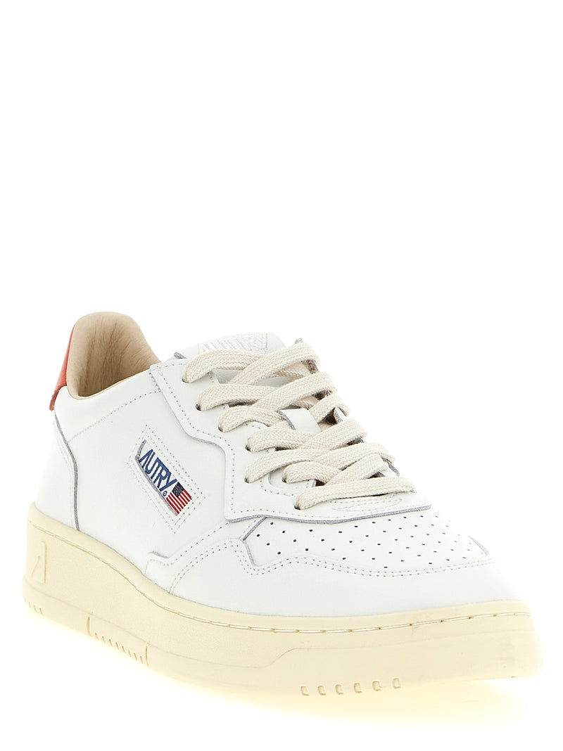 Autry Autry Medalist Low Sneakers