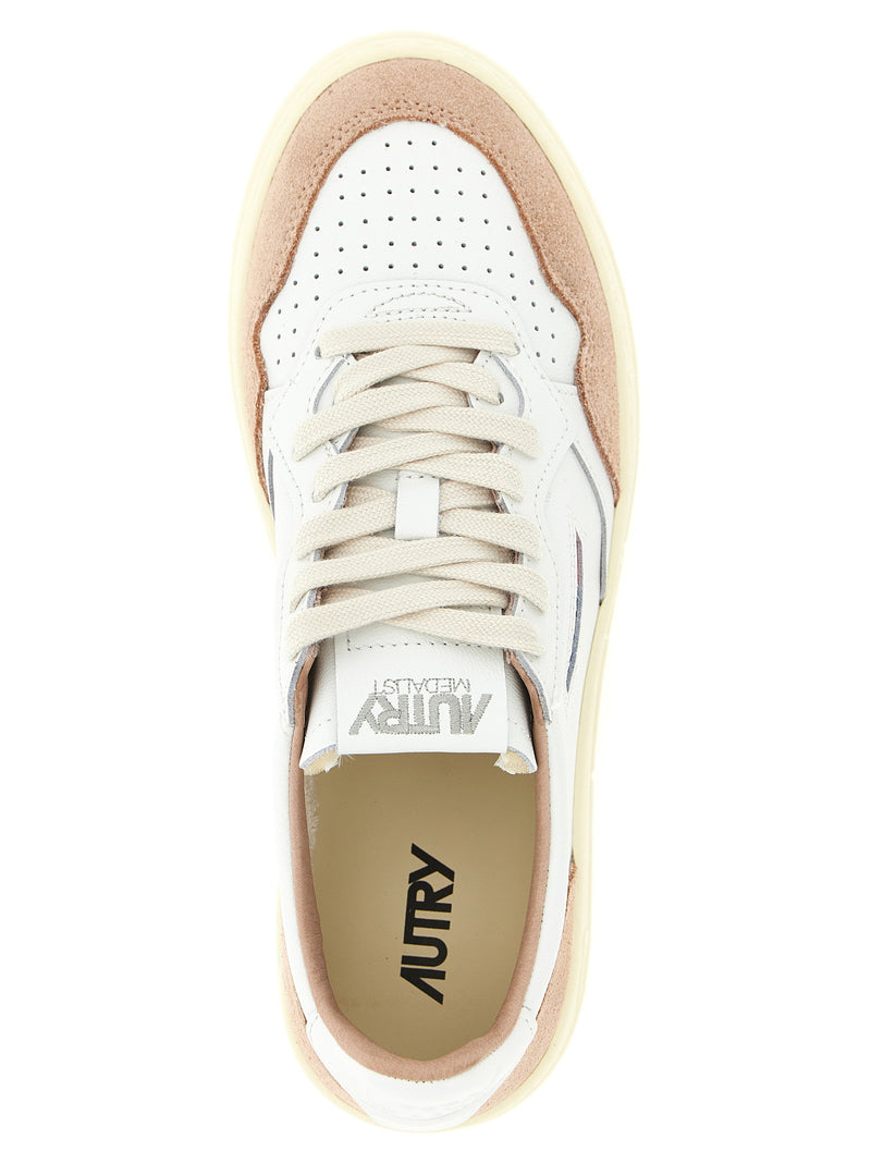 Autry Medalist Low Sneakers