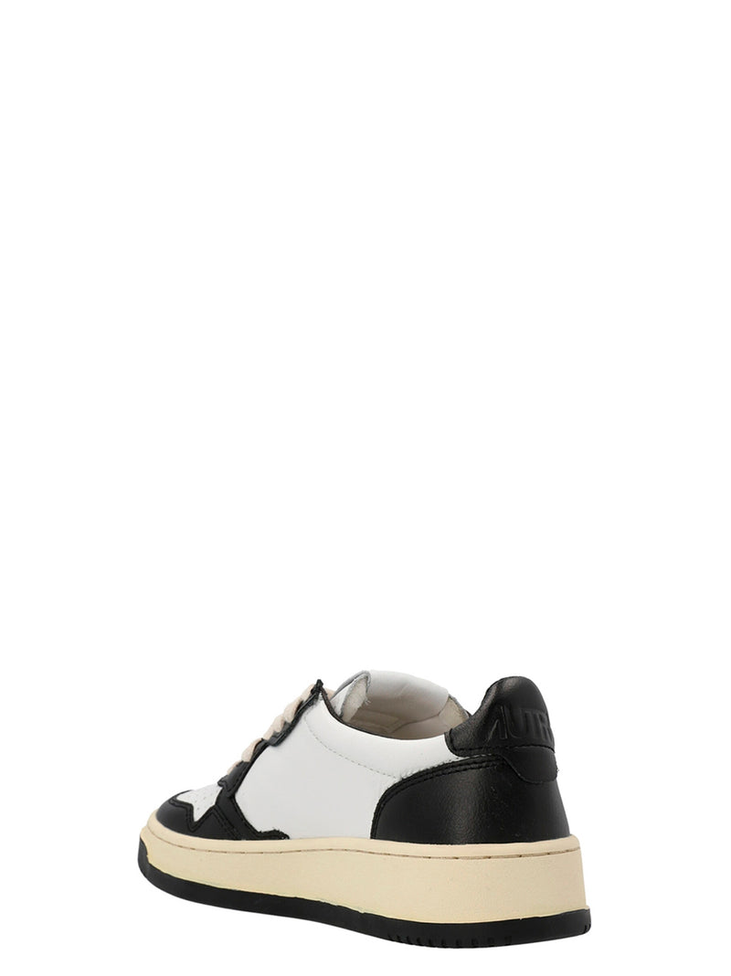 Autry Medalist Low Sneakers Variant 1 Variant 2 | Urbalenti™ NYC