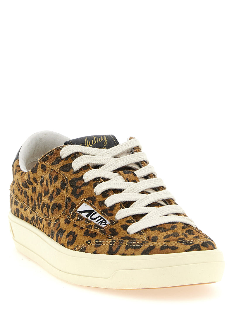 Autry Windscape Low Sneakers | Urbalenti™ NYC
