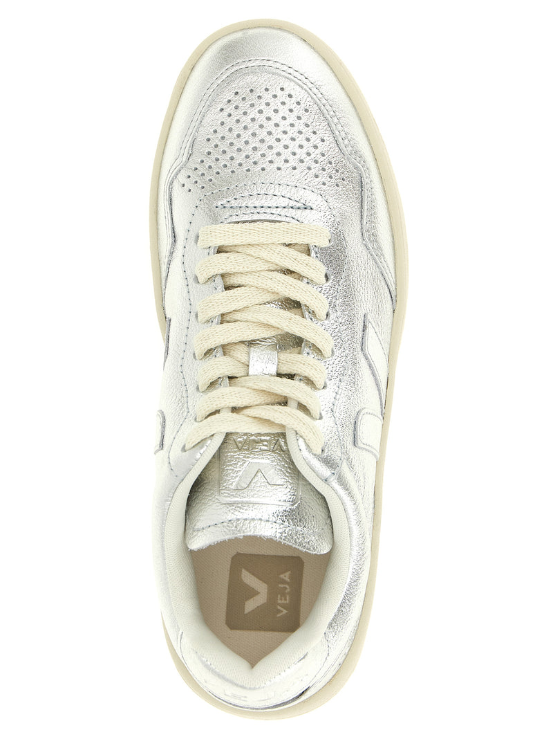 Veja Veja V-90 Sneakers