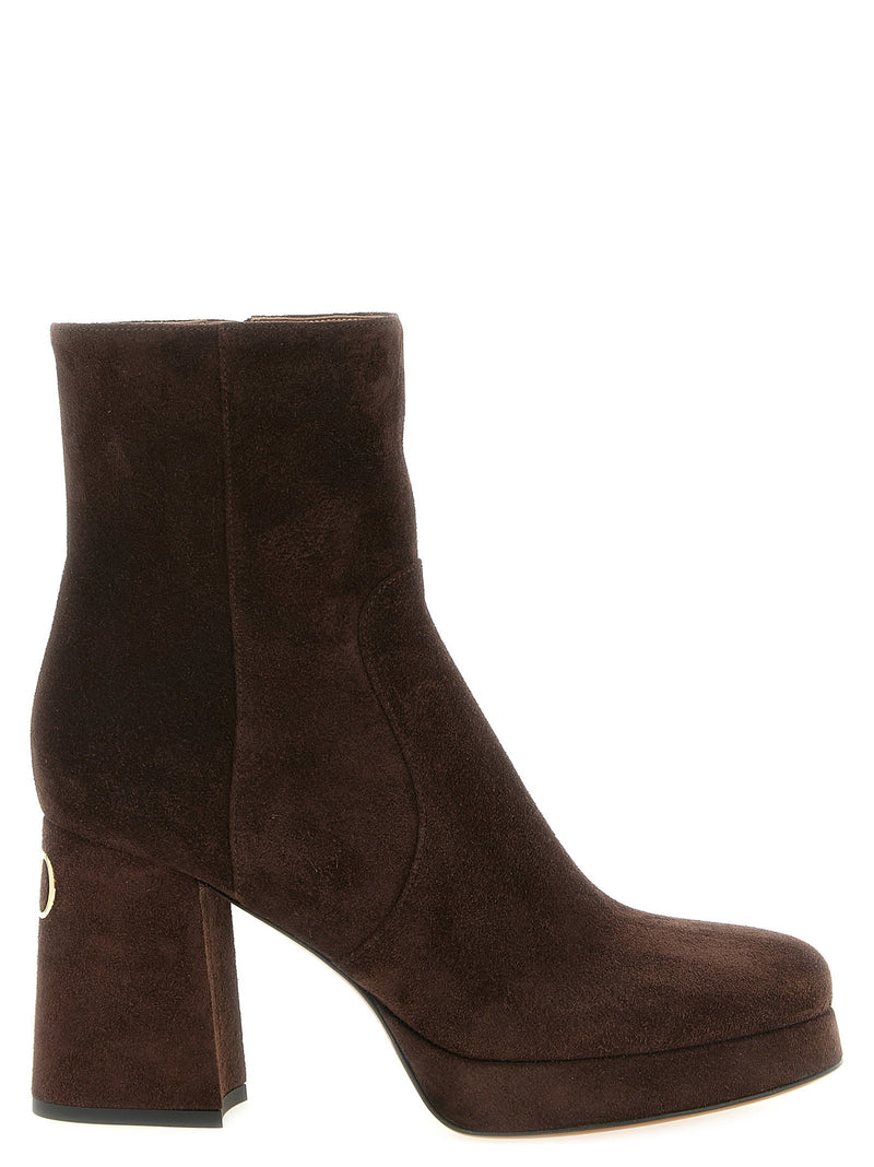 Valentino Garavani Valentino Garavani Fawcette Ankle Boots